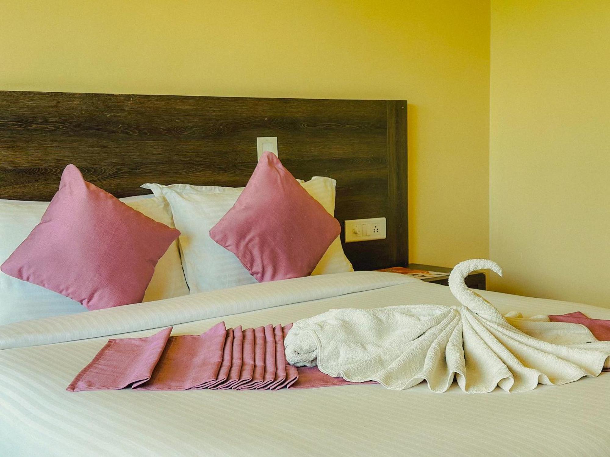 The Heights Munnar Hotel Bagian luar foto